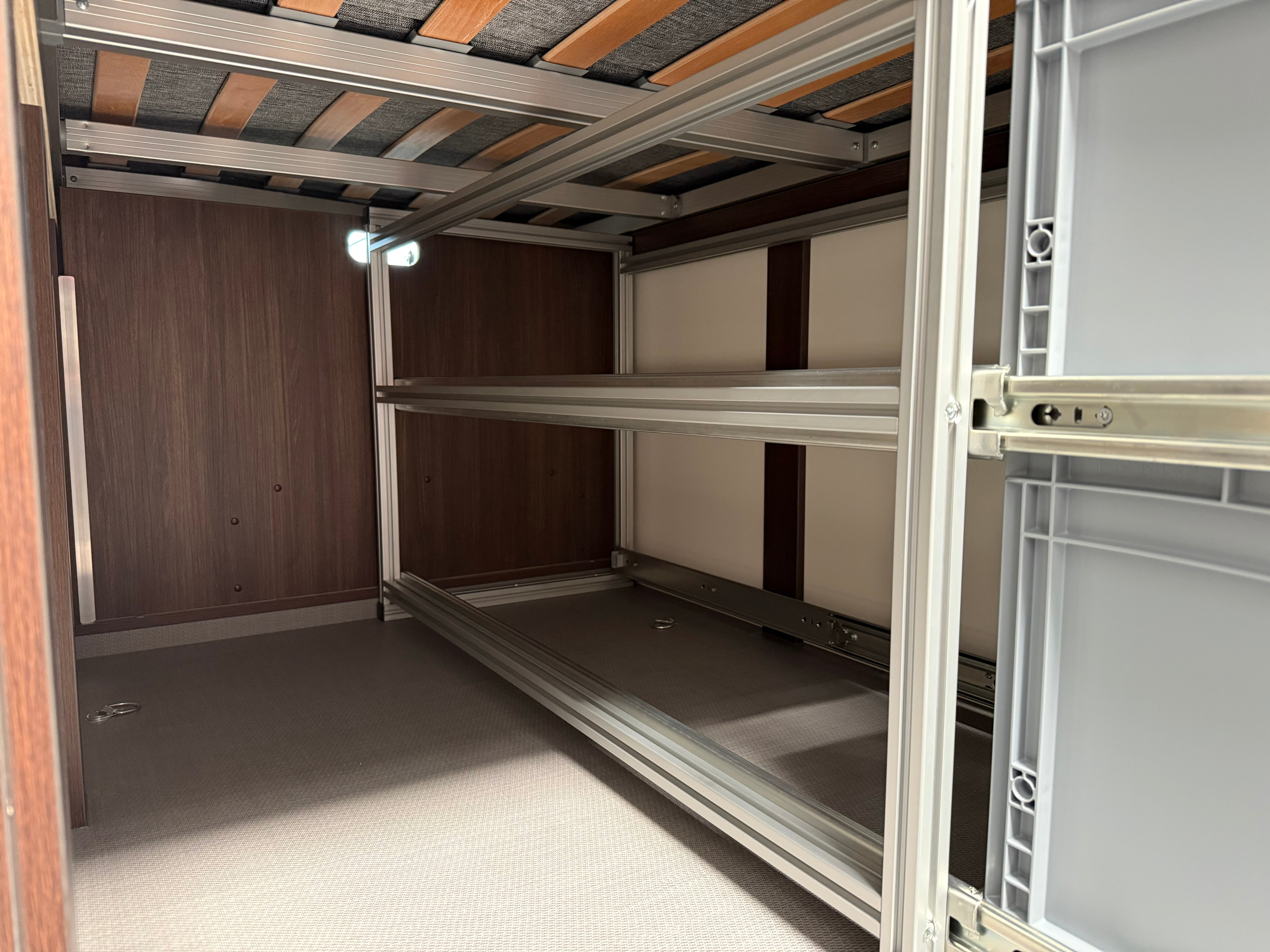 Rear pull-out 2 tiers Pössl Summit 600 Prime & Plus model >2025